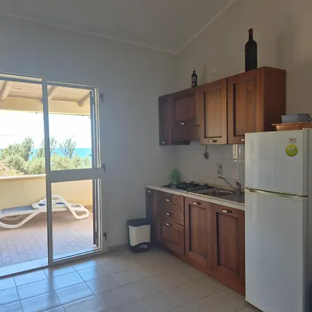 Hotel apartamentowy Le Calette Di Capo Piccolo *